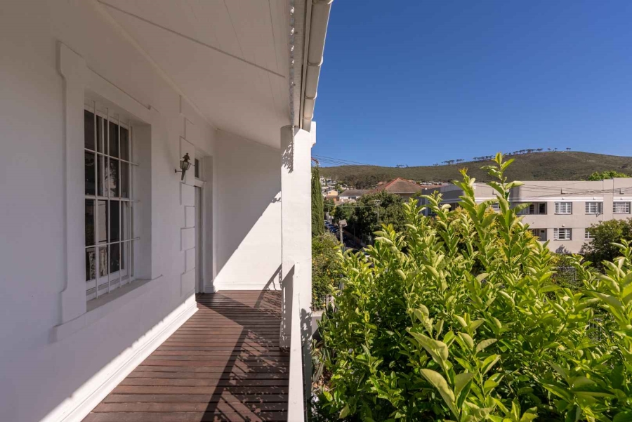 3 Bedroom Property for Sale in Tamboerskloof Western Cape